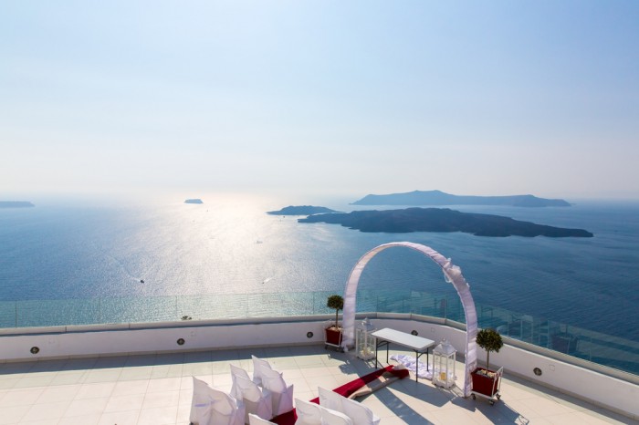 Romantic place for wedding ceremony in Santorini